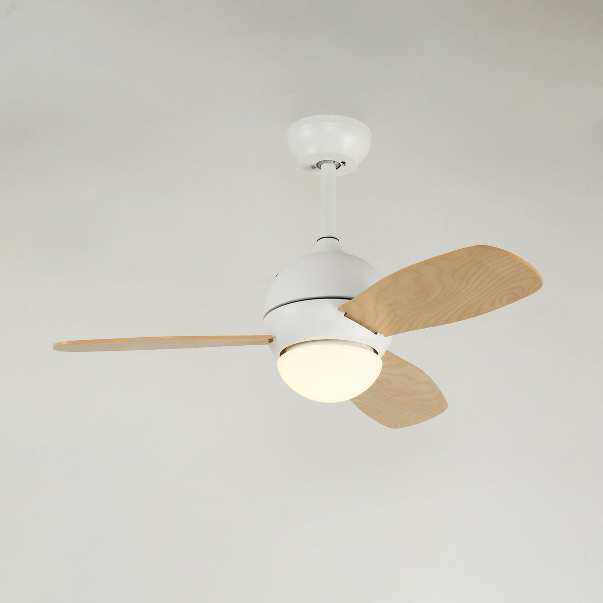 Vevo ventilador de techo con luz minimalista blanco madera