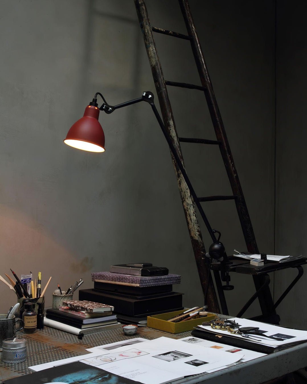 Zethra lámpara de mesa minimalista