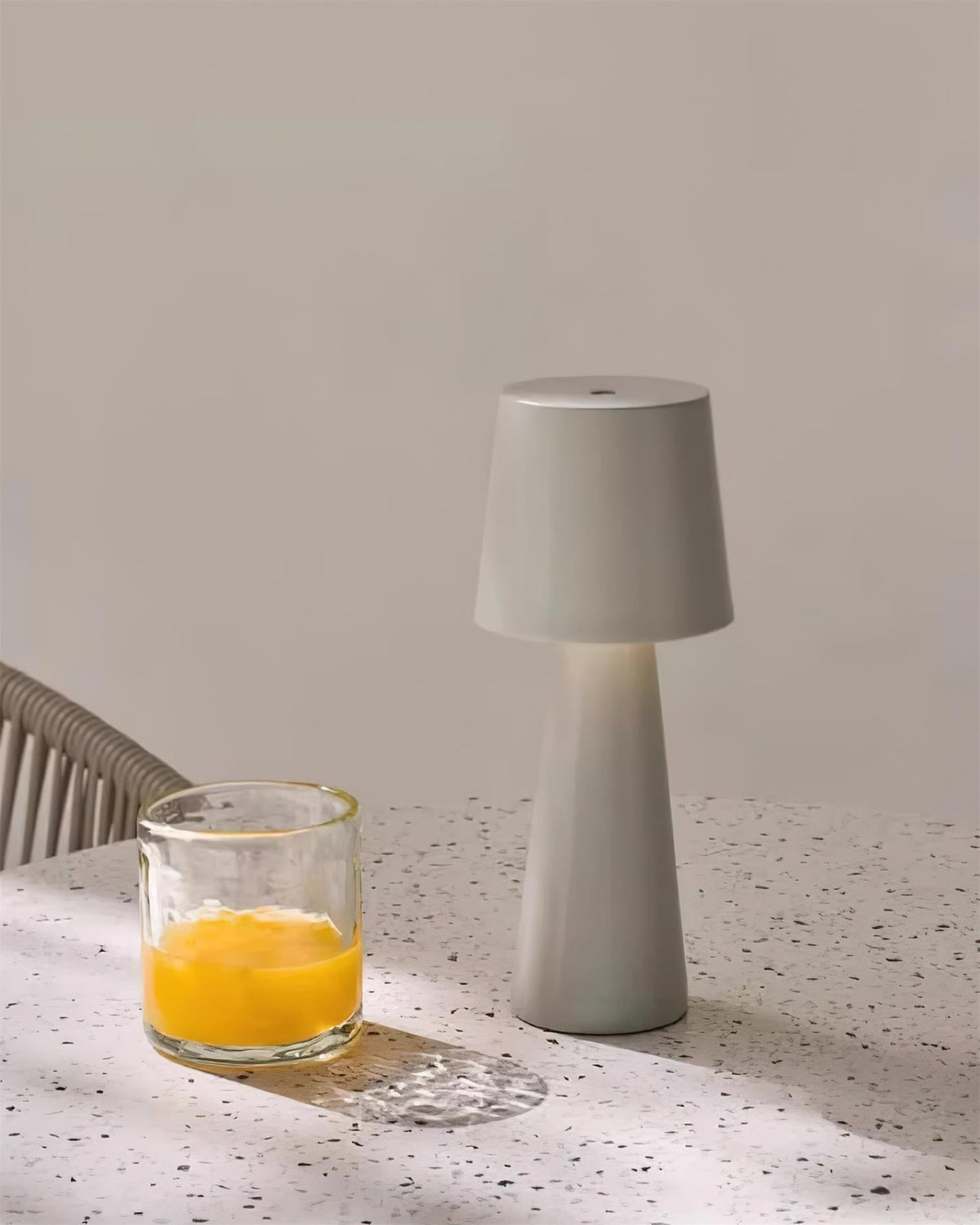 Cloey lámpara de mesa