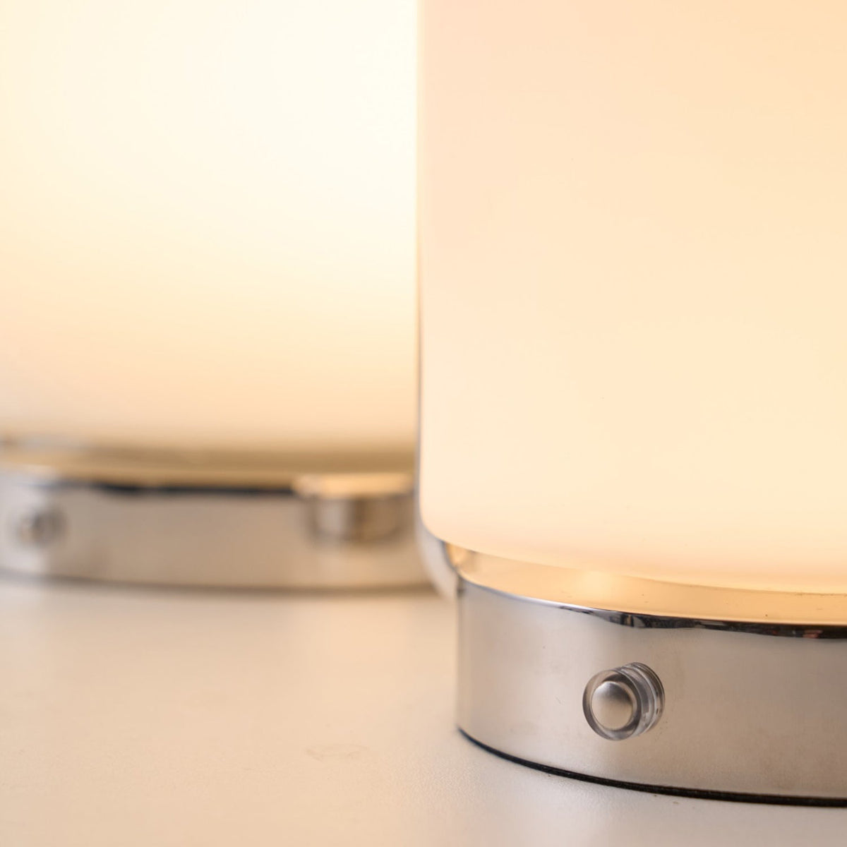 Solace farol lámpara de mesa minimalista