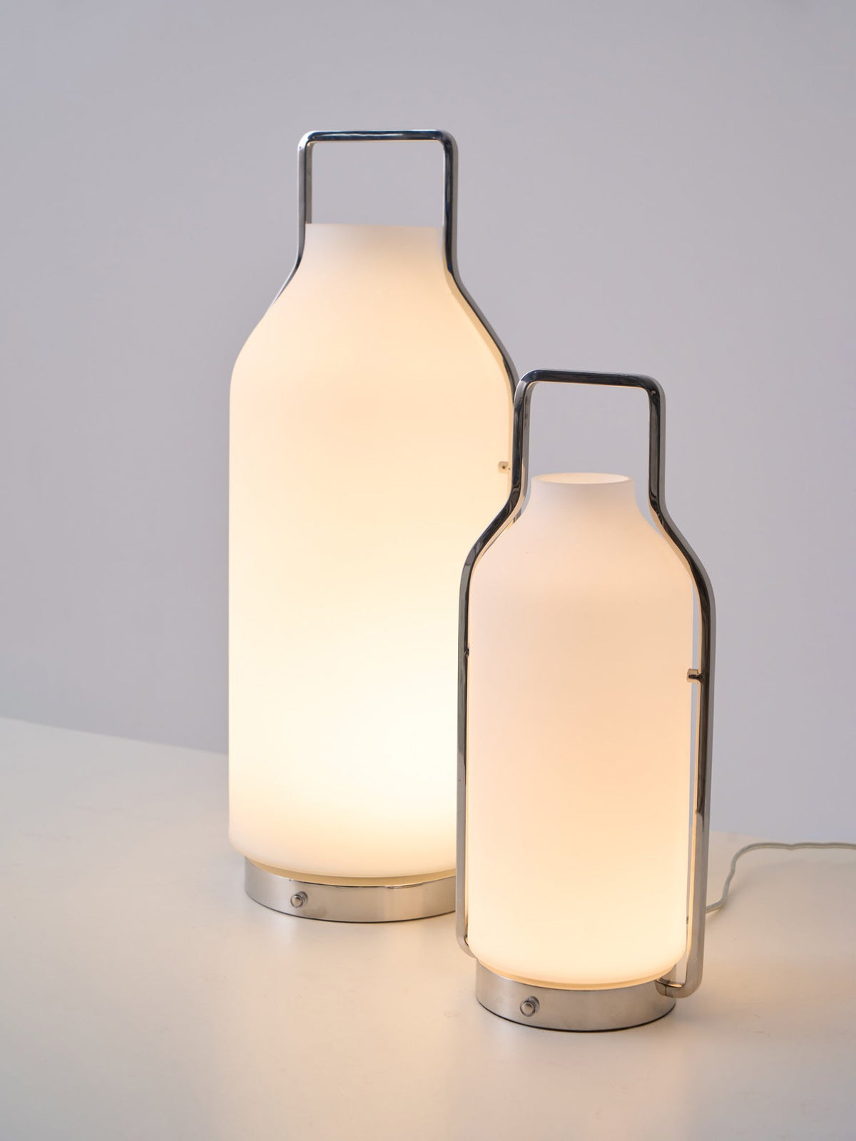 Solace farol lámpara de mesa minimalista