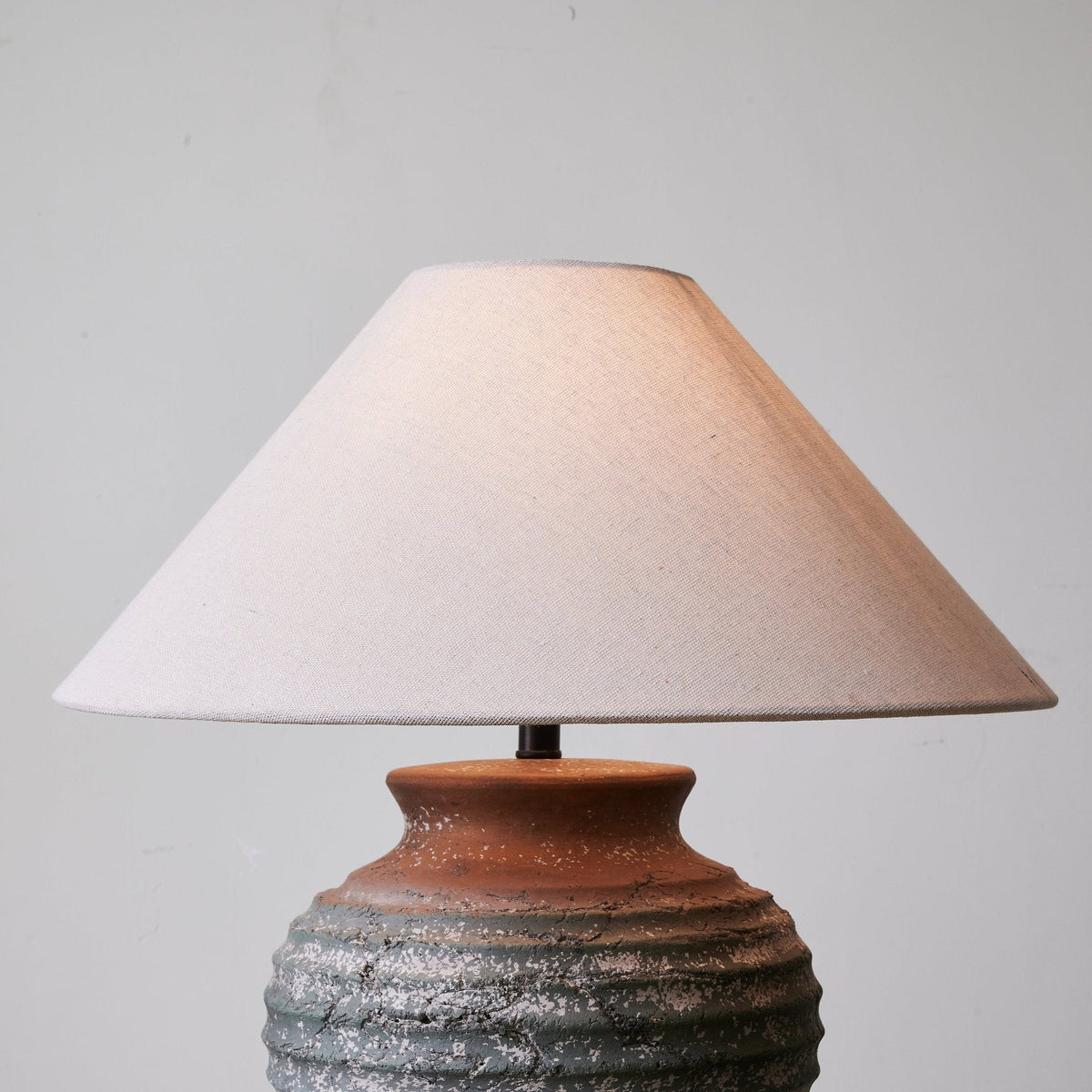 Rax lámpara de mesa tradicional de tejido Terracota y Beige
