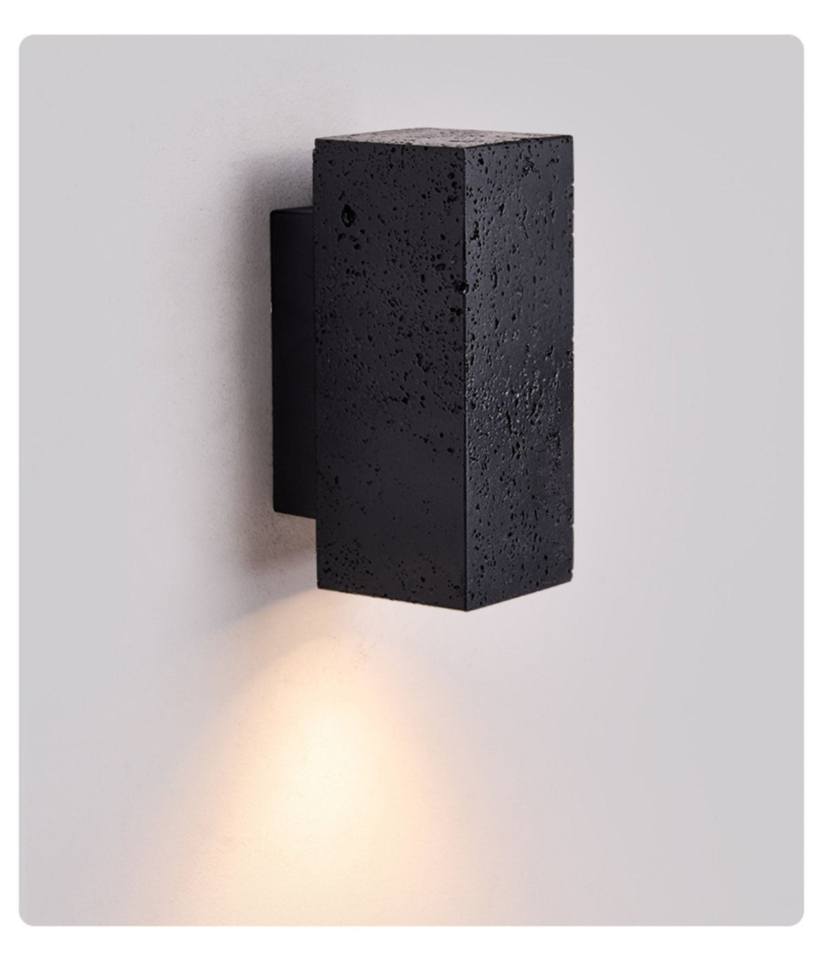 Ewan aplique de pared cuboide negro travertino