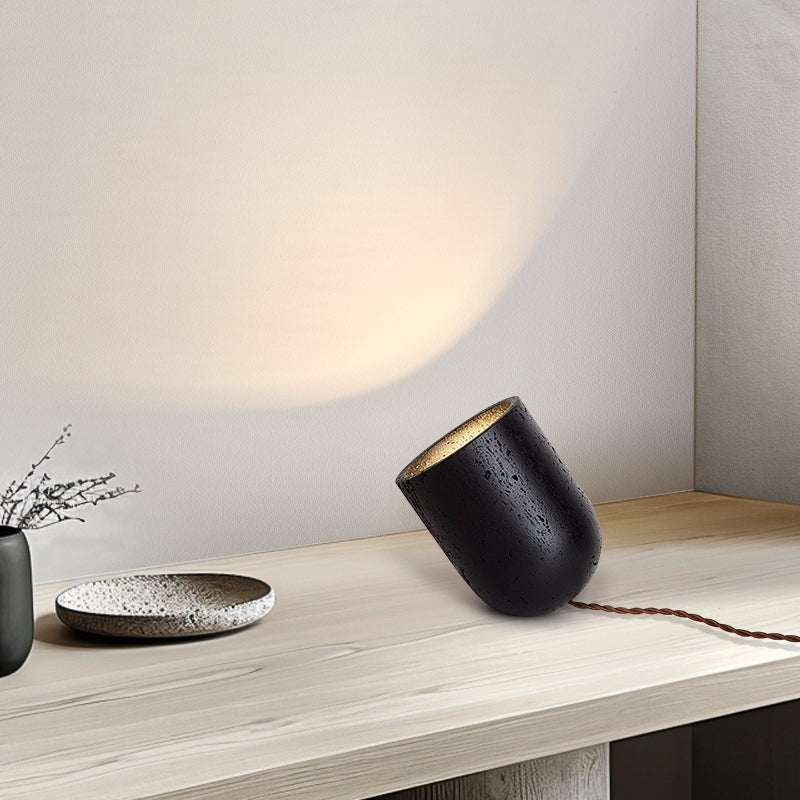 Lumi lámpara de mesa minimalista negra de travertino