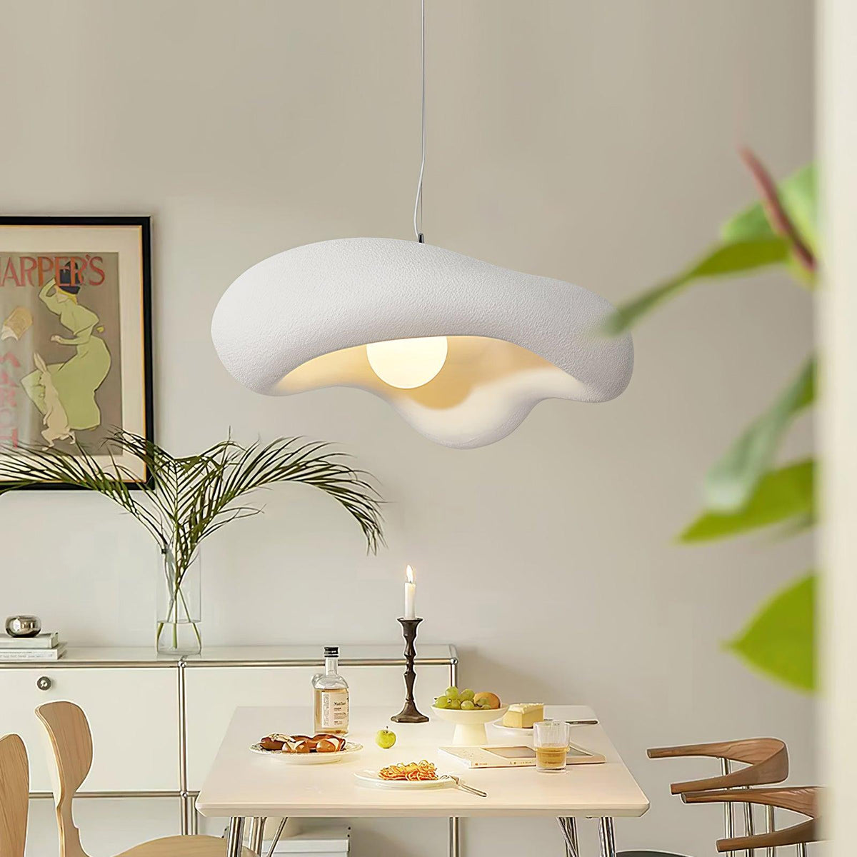 Lámpara colgante de resina en forma orgánica para interiores modernos natural