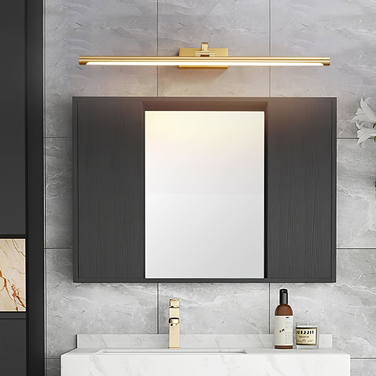 Tevelo aplique de pared minimalista de latón
