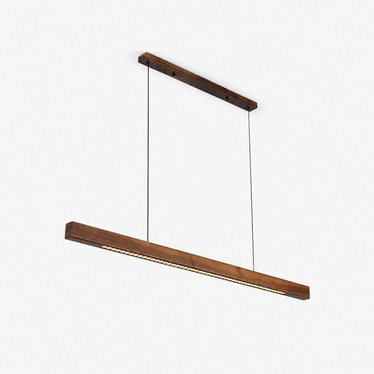 Lámpara colgante lineal de madera