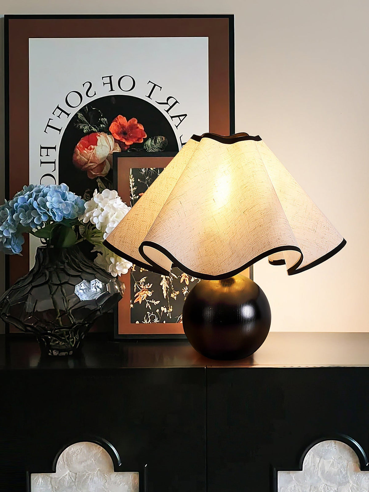 Kalion lámpara de mesa de madera y tejido