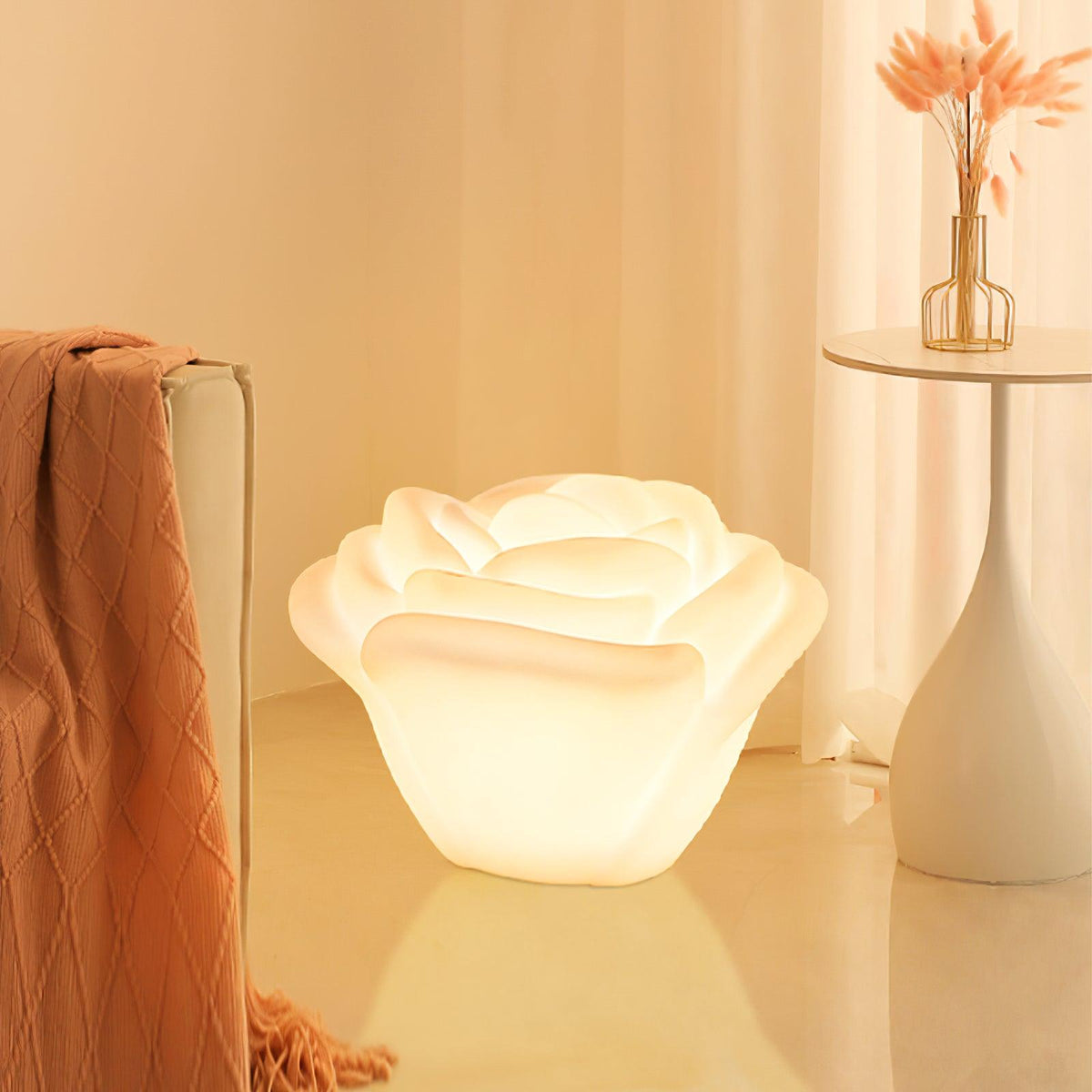Rosebud lámpara de mesa elegante