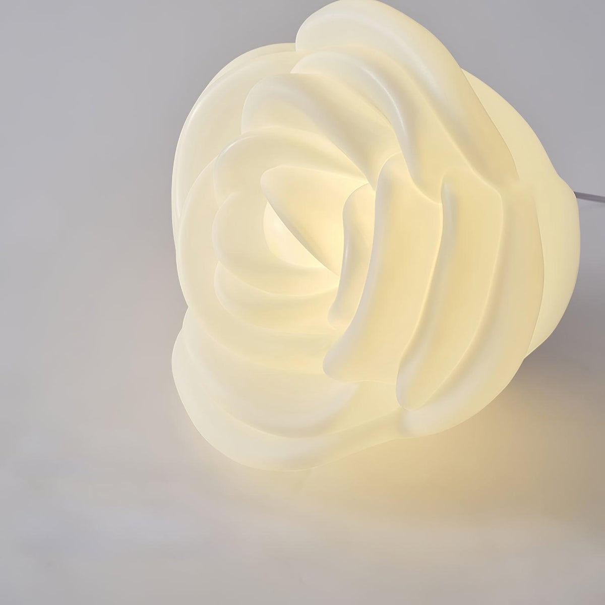 Rosebud lámpara de mesa elegante
