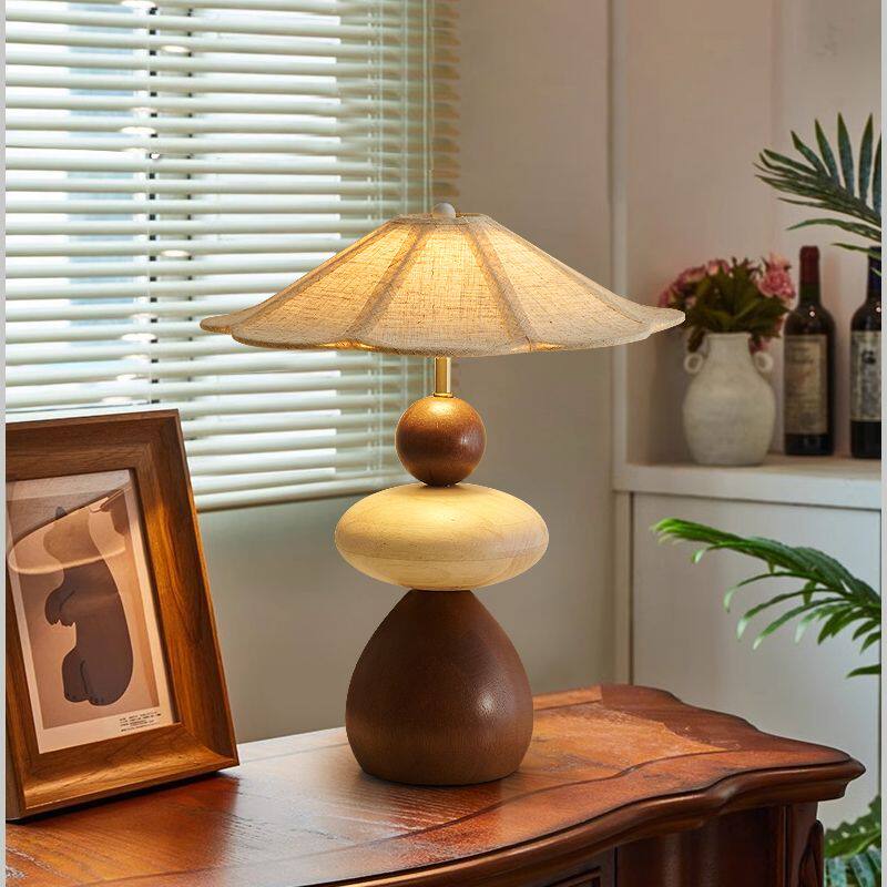 Sylvona lámpara de mesa de madera con pantalla de piedra