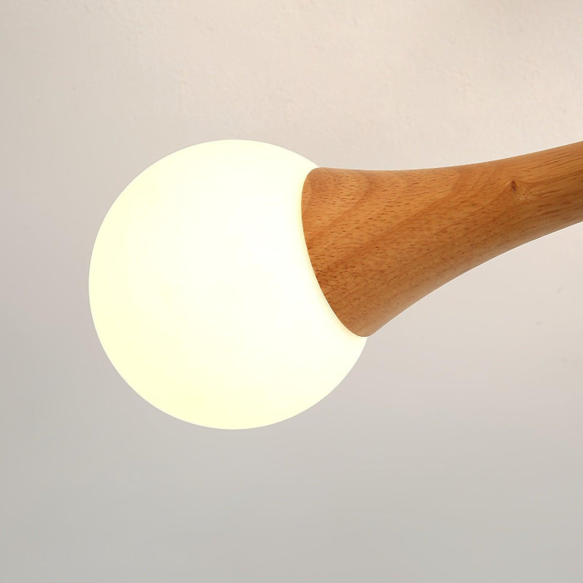 Drae lámpara de araña de madera con globo