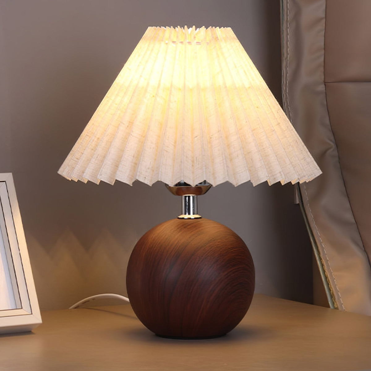 Zesilon lámpara de mesa de bola de madera