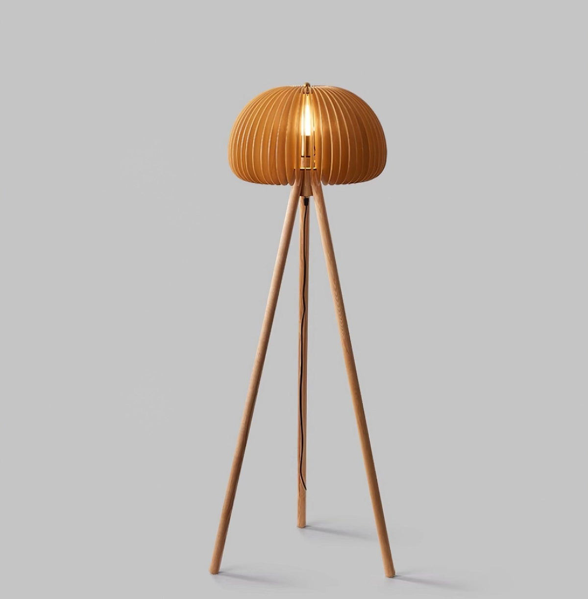 Zetalyre lámpara de pie de madera