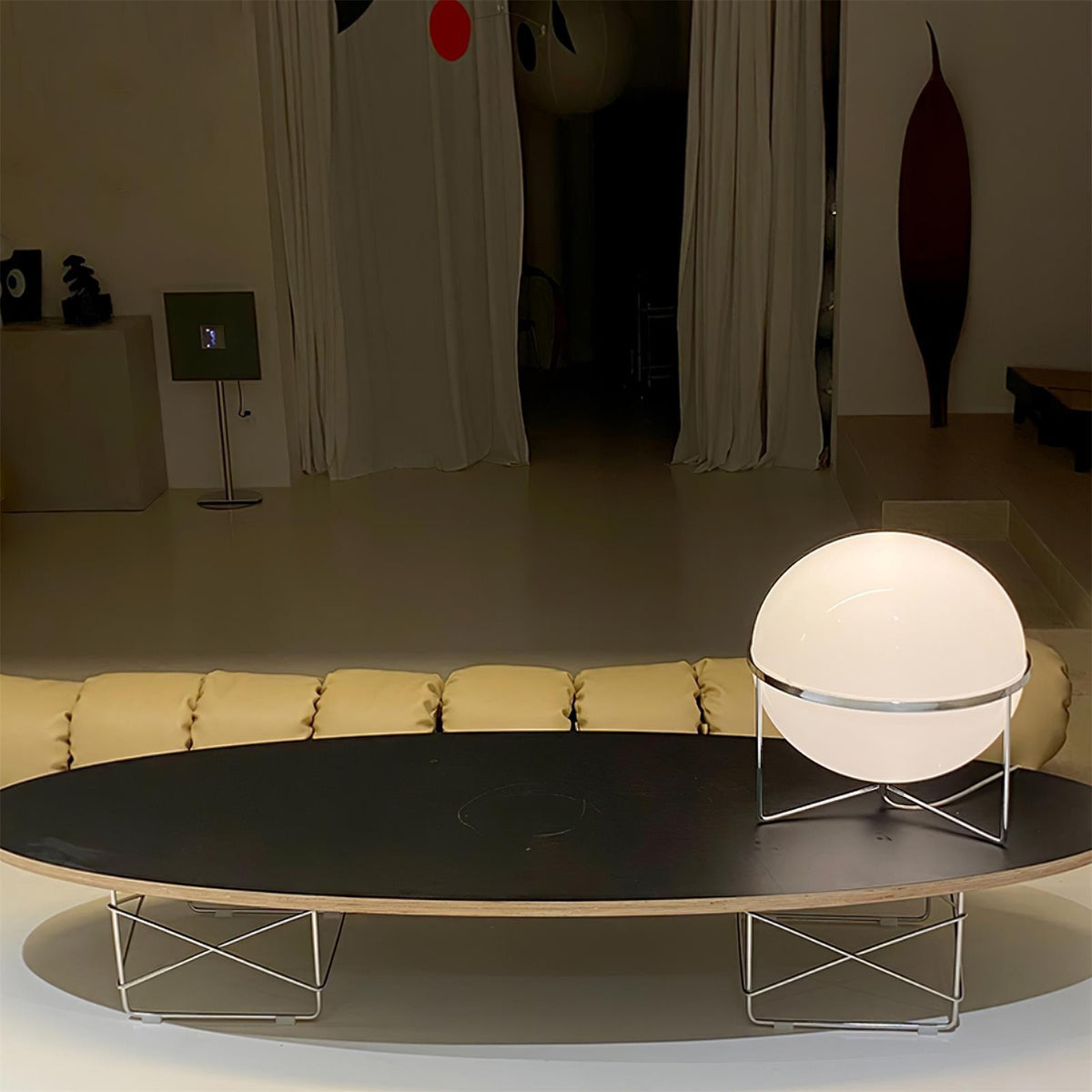 Cori lámpara de mesa minimalista