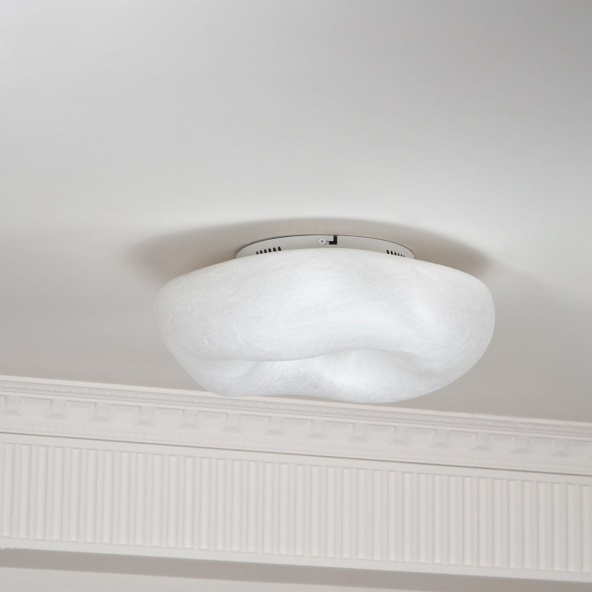 Calerelle lámpara de techo forma nube seda elegante