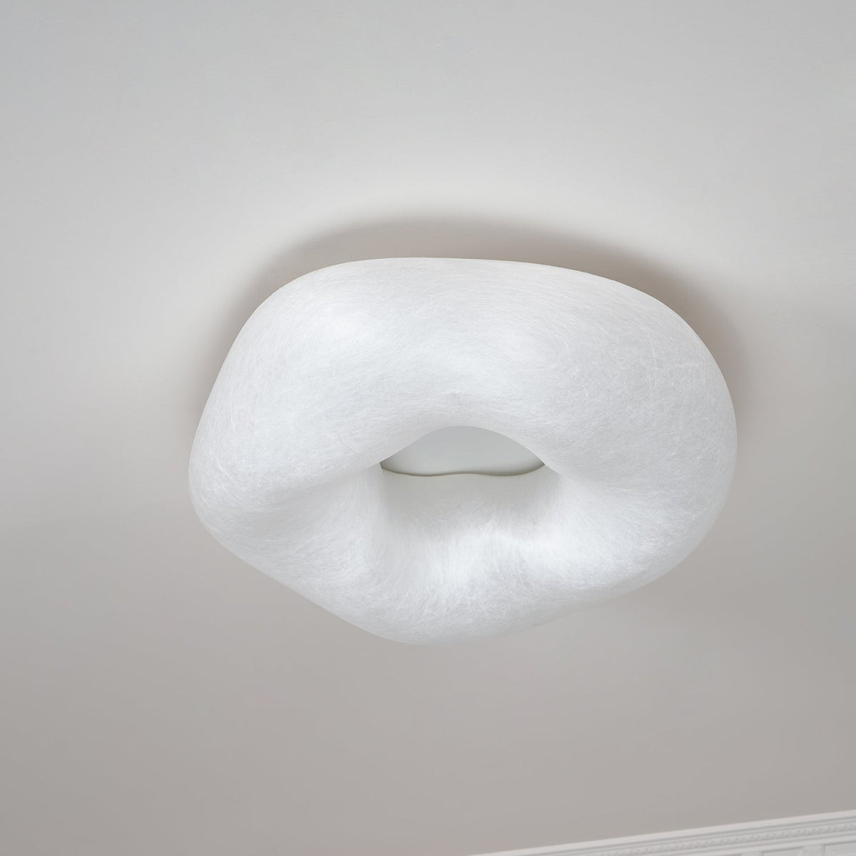 Calerelle lámpara de techo forma nube seda elegante