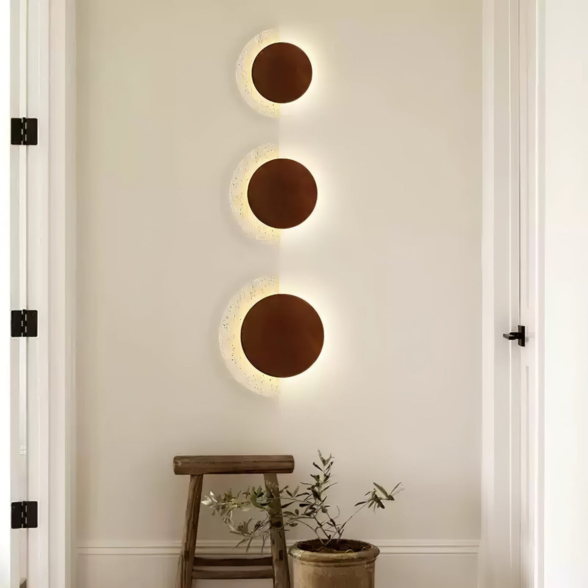 Crescent Halo enchufe-in aplique de pared enchufable
