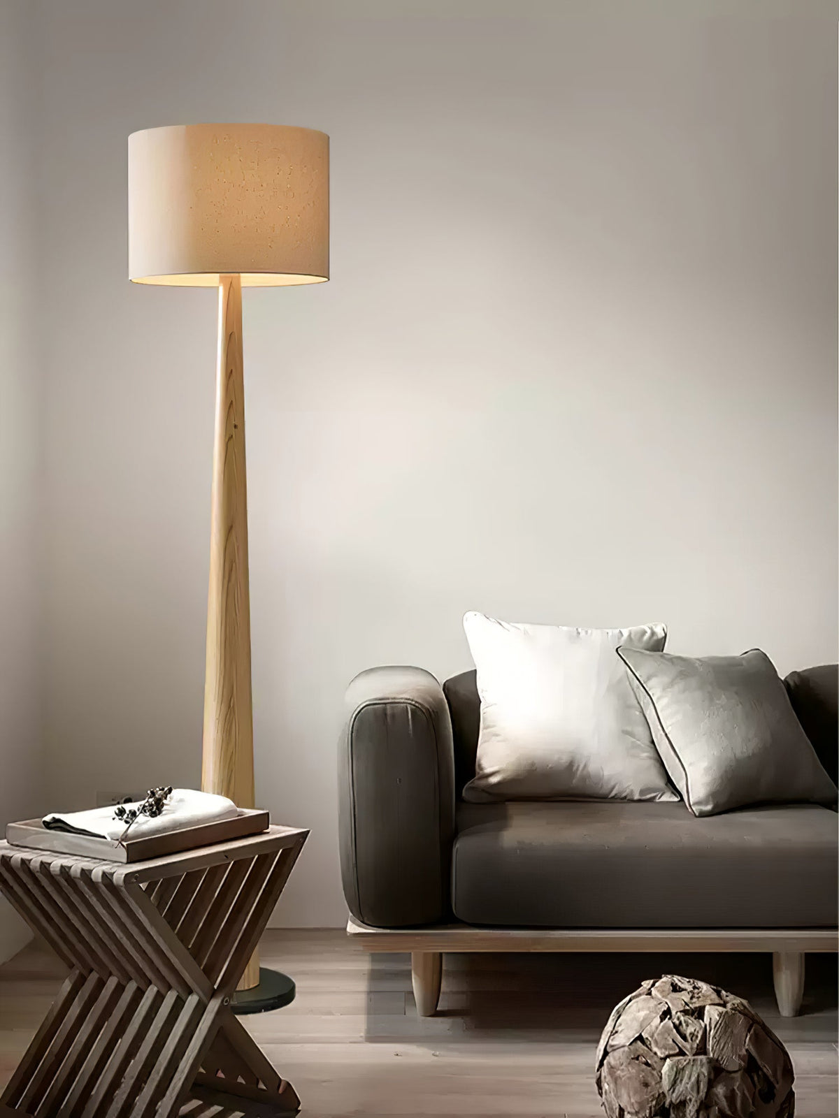 Ersilir lámpara de pie cilíndrica de madera