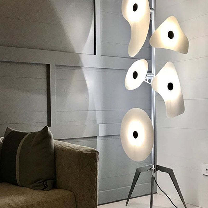 Mira Modern Geométrico Metal LED Lámpara de Pie Blanca