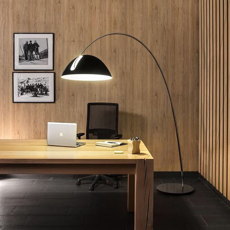 Mira Moderna Minimalista Metal Lámpara de Pie Negra