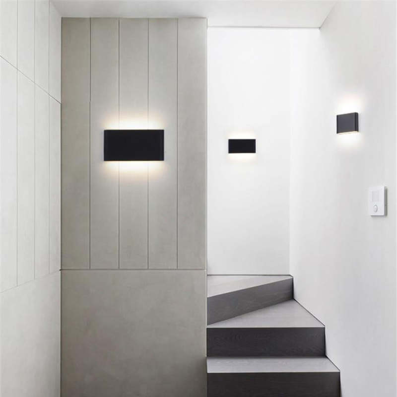 Ray Moderna LED Rectangular Metal/Acrílico Aplique de Pared Blanca/Negra