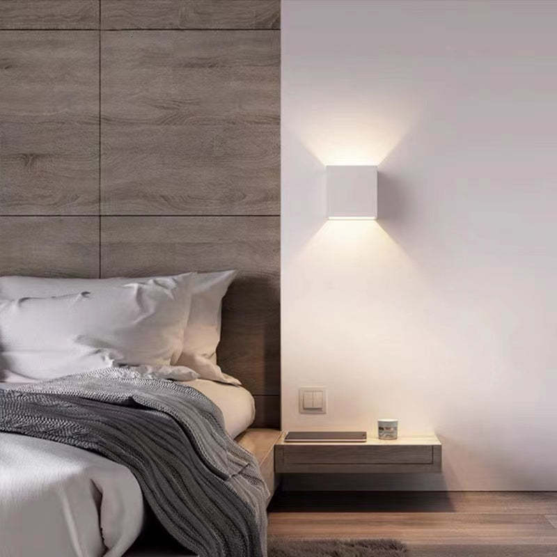 Ray Moderno Doble Foco Metal Aplique de Pared Exterior Negro/Blanco