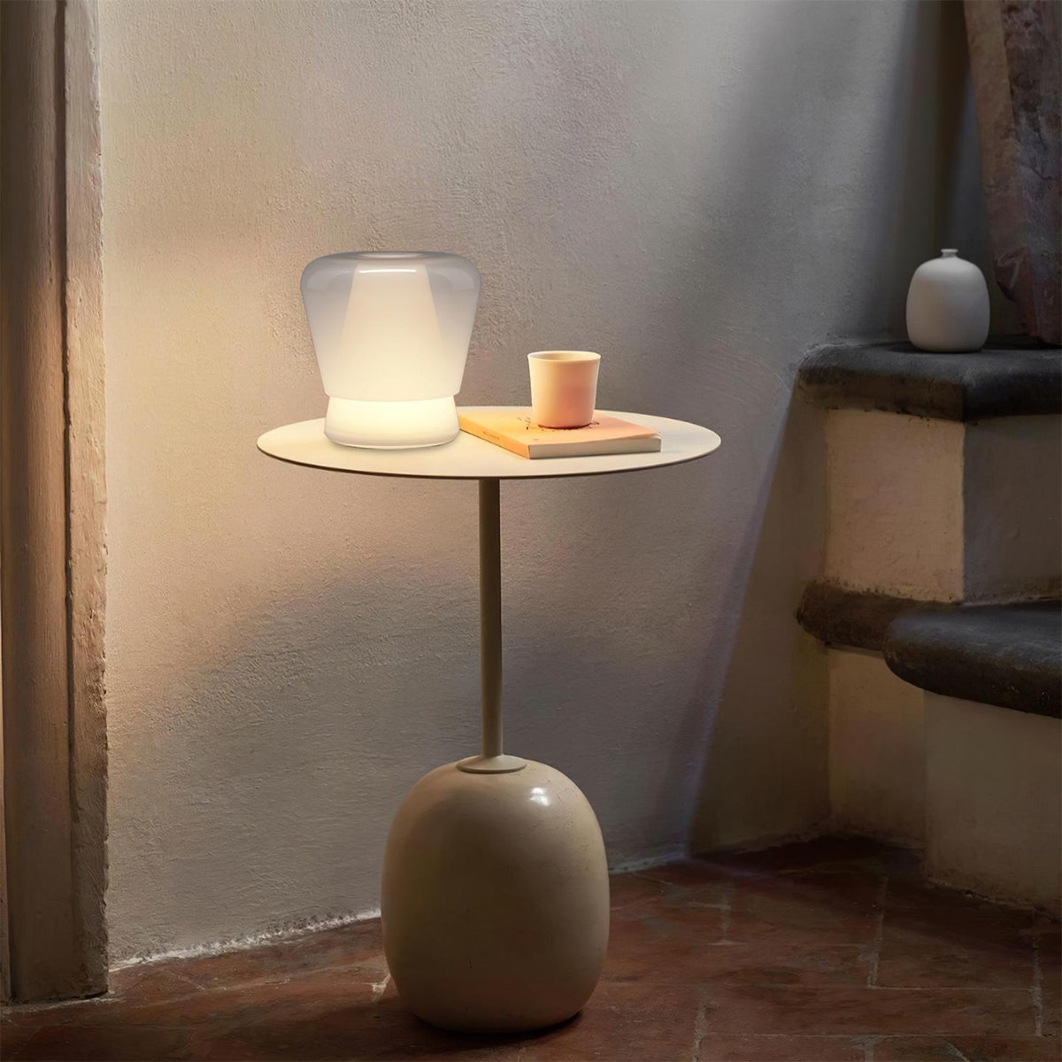 Aurnoril lámpara de mesa de vidrio ahumado