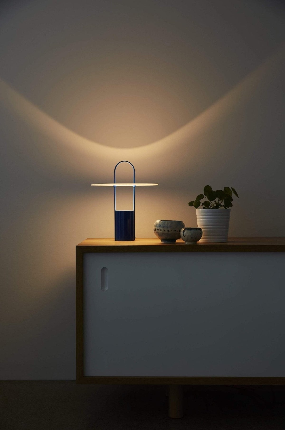Hattie lámpara de mesa moderna