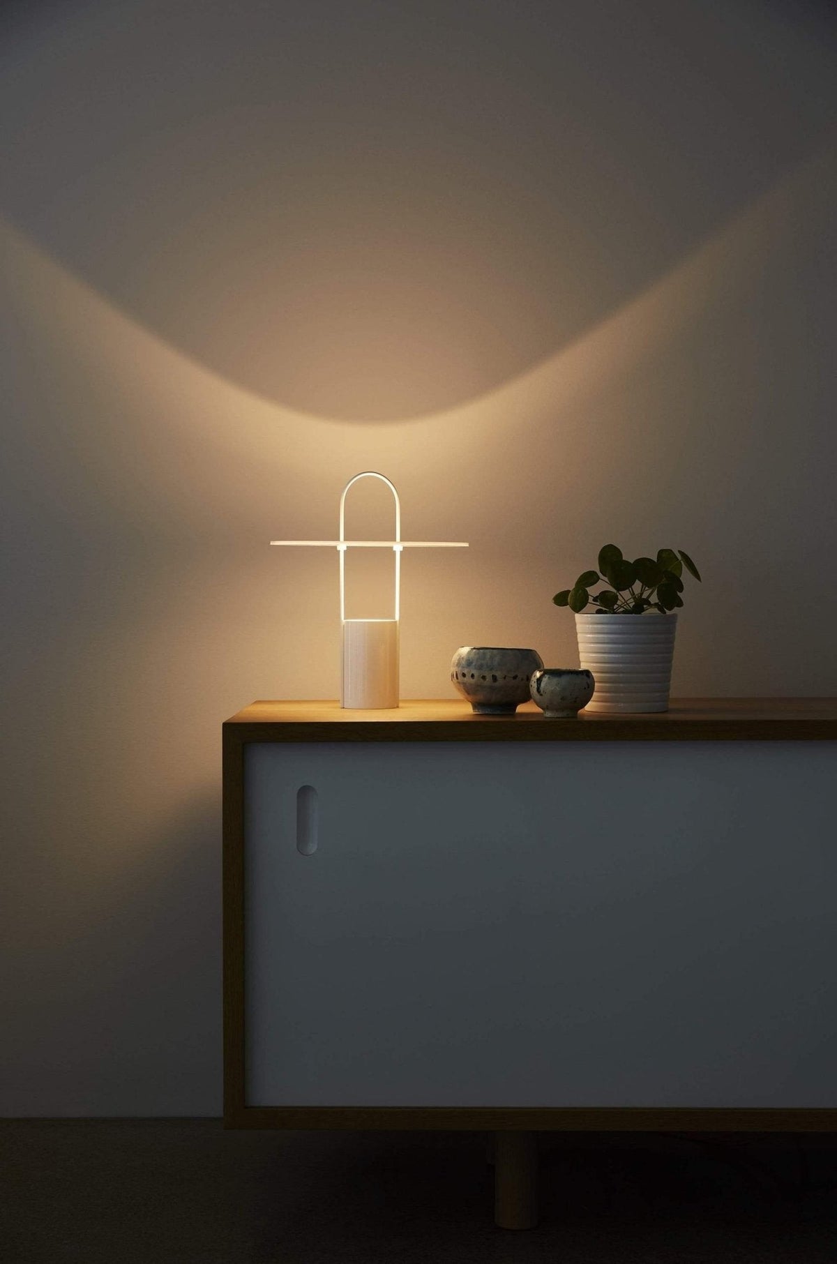 Hattie lámpara de mesa moderna